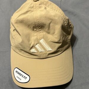 🆕Adidas Beige Women's Fit Cap